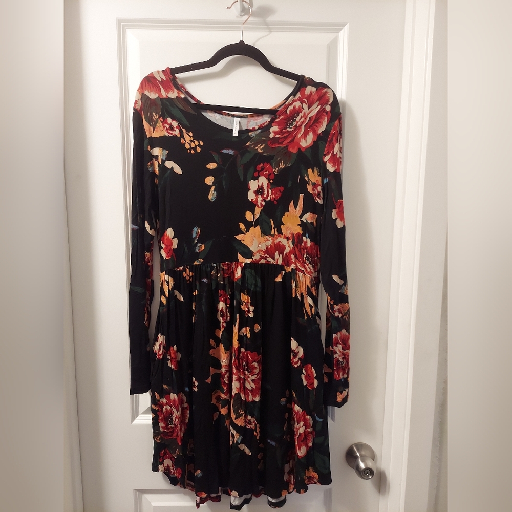 Floral Long Sleeve Dress - Black and Red And Orange XL - Picture 5 of 7